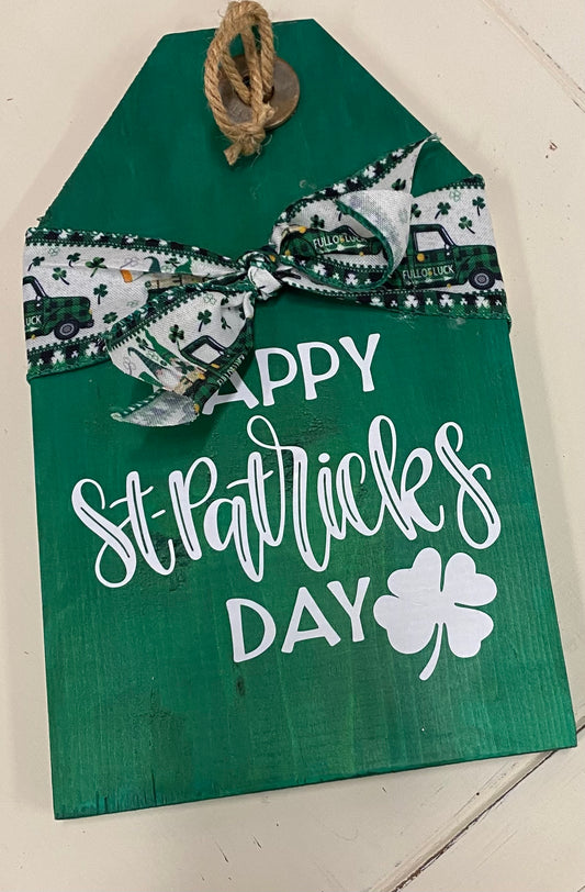 St. Patrick's Day Wooden Tag